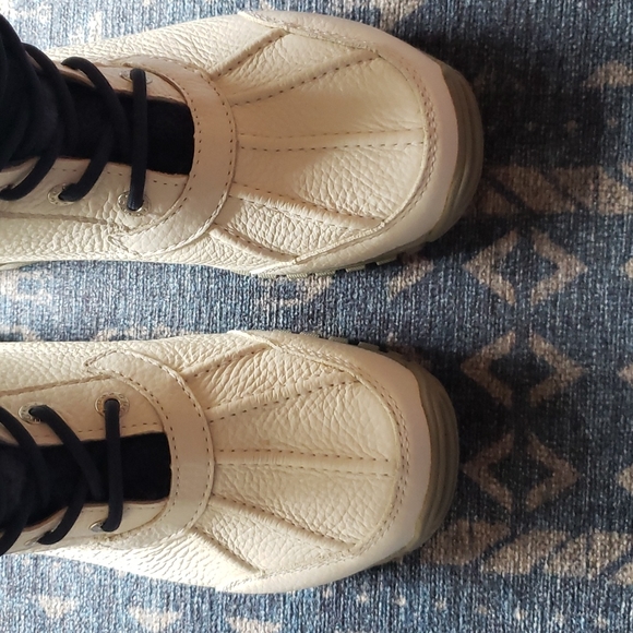 Like new!- too small for me :( - Picture 8 of 8